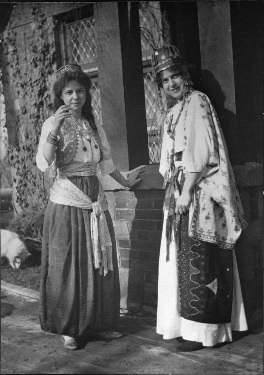 DMP CampbellHouseFashion